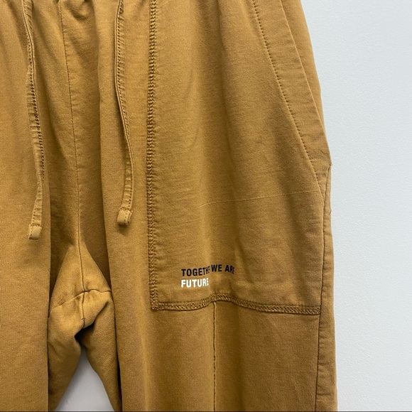 TWAN ORGANIC COTTON SWEAT PANTS / LOUNGEWEAR SET / SIZE MEDIUM - Picture 4 of 13